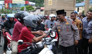 1ab6f890-7d6f-400c-9a21-326ce0493089